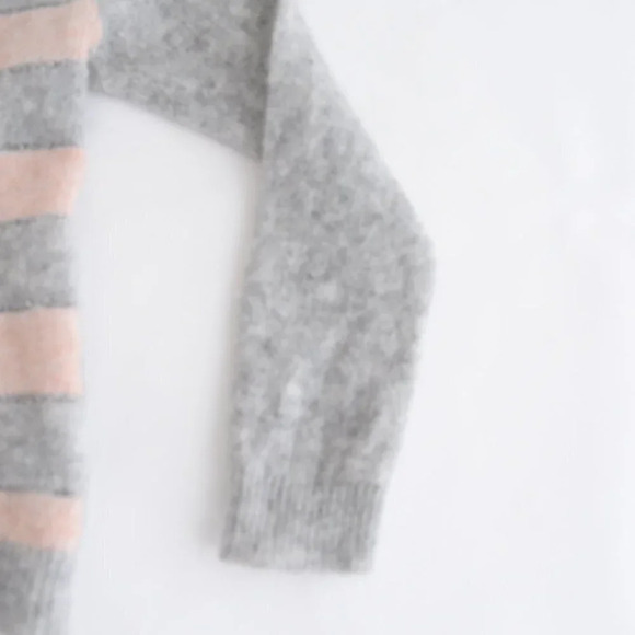 Immagini Grey & Pink Stripe 50% Alpaca 22% Wool Crewneck Sweater M - Picture 5 of 11